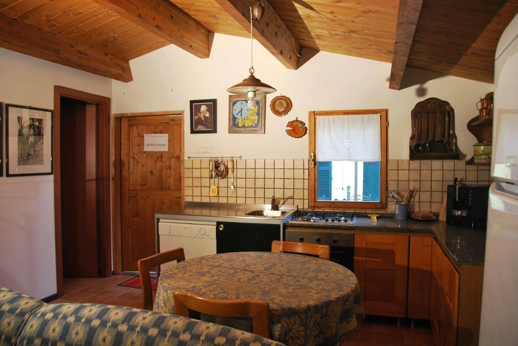皮列克索威艾勒戴住宿加早餐旅馆 Ponte Valleceppi 外观 照片